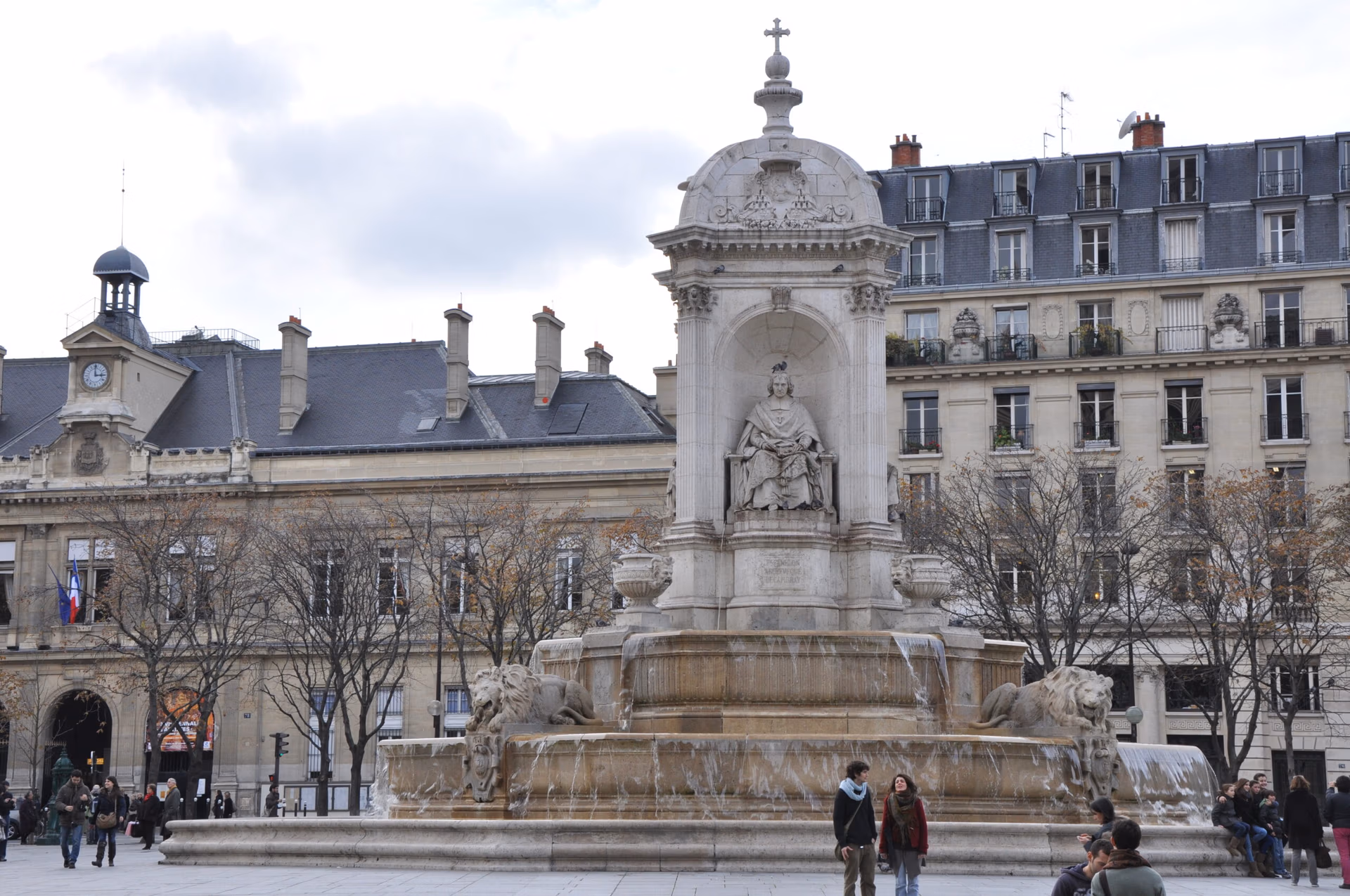Place Saint-Sulpice en París