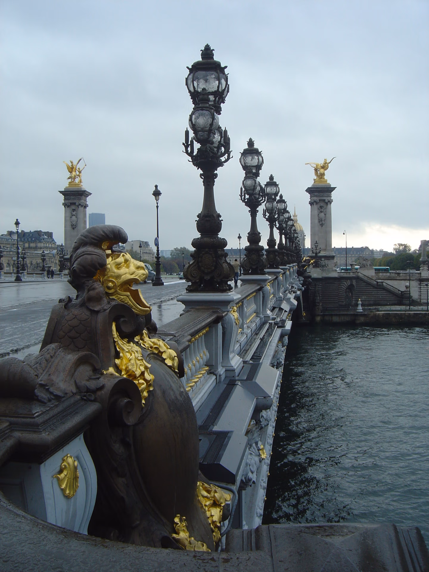 Pont Alexandre III en París